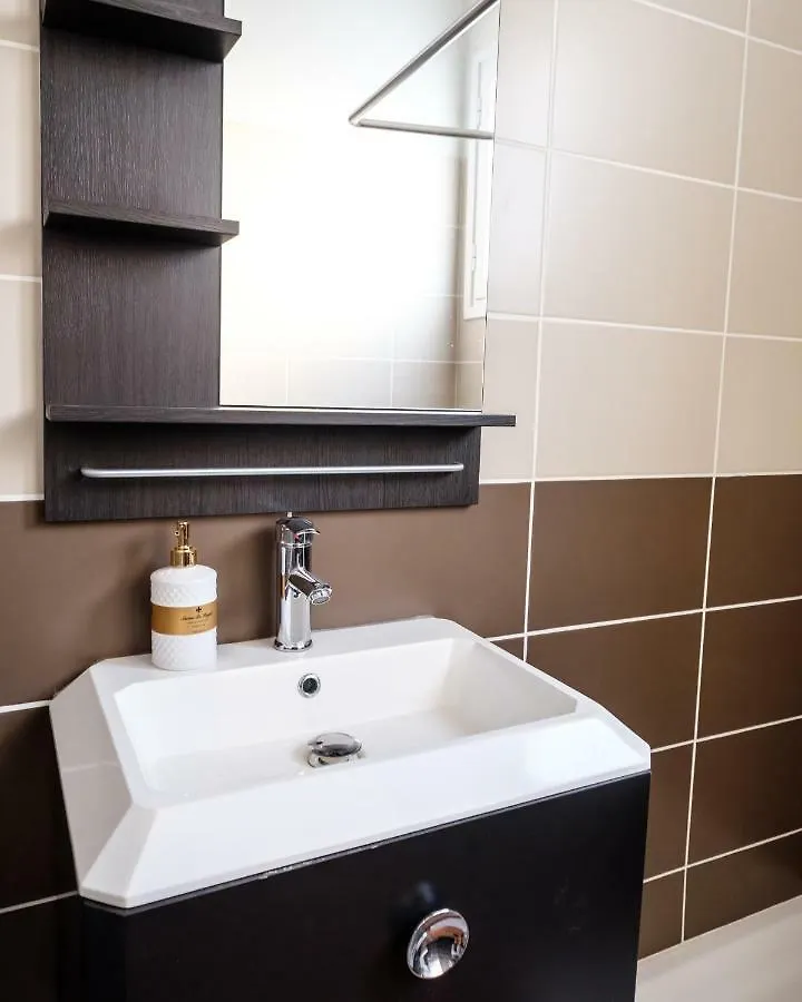 The Loft Studio Apartment Larnaca